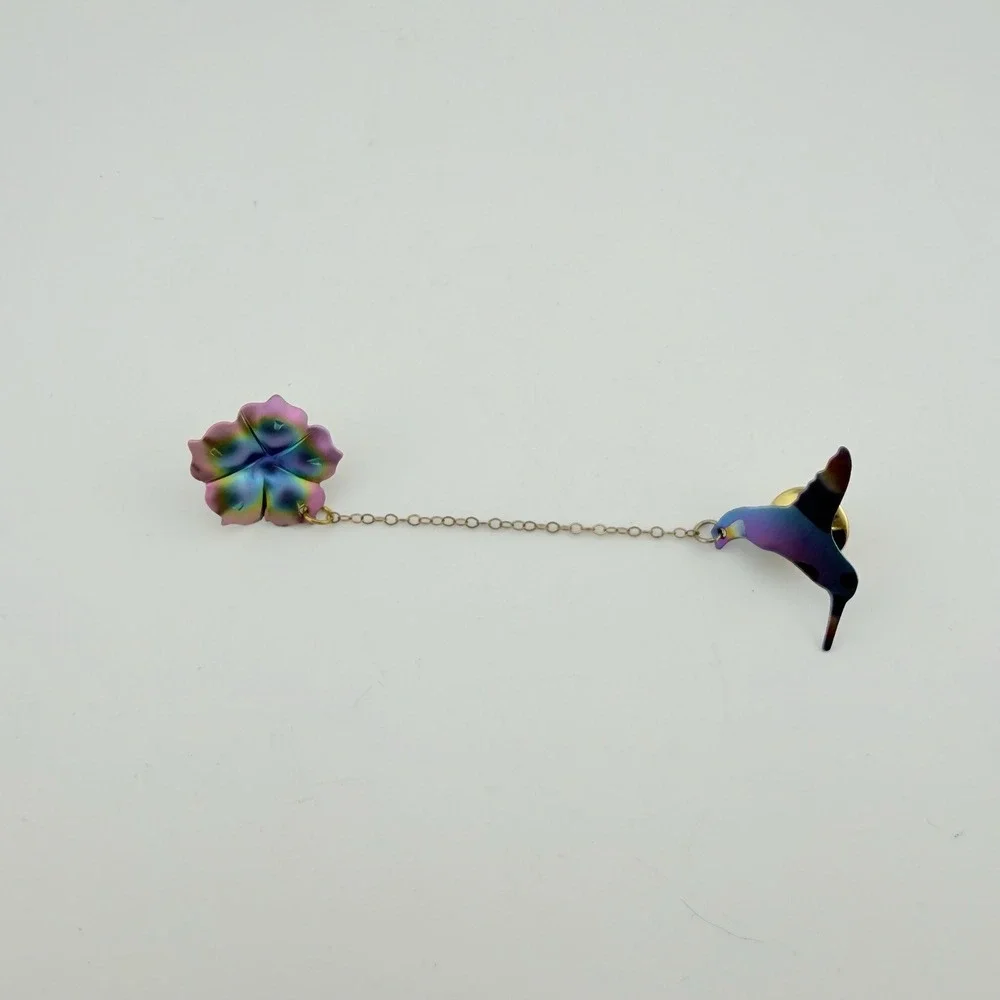 Hummingbird Flower Collar‎ Pin Multicolor Excellent Iridescent Chain